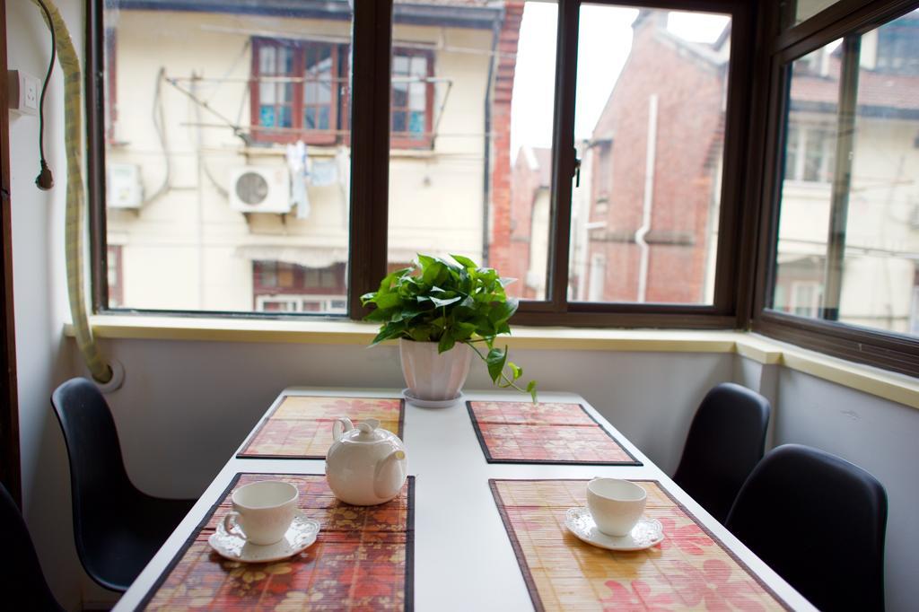 Go Native Apartment